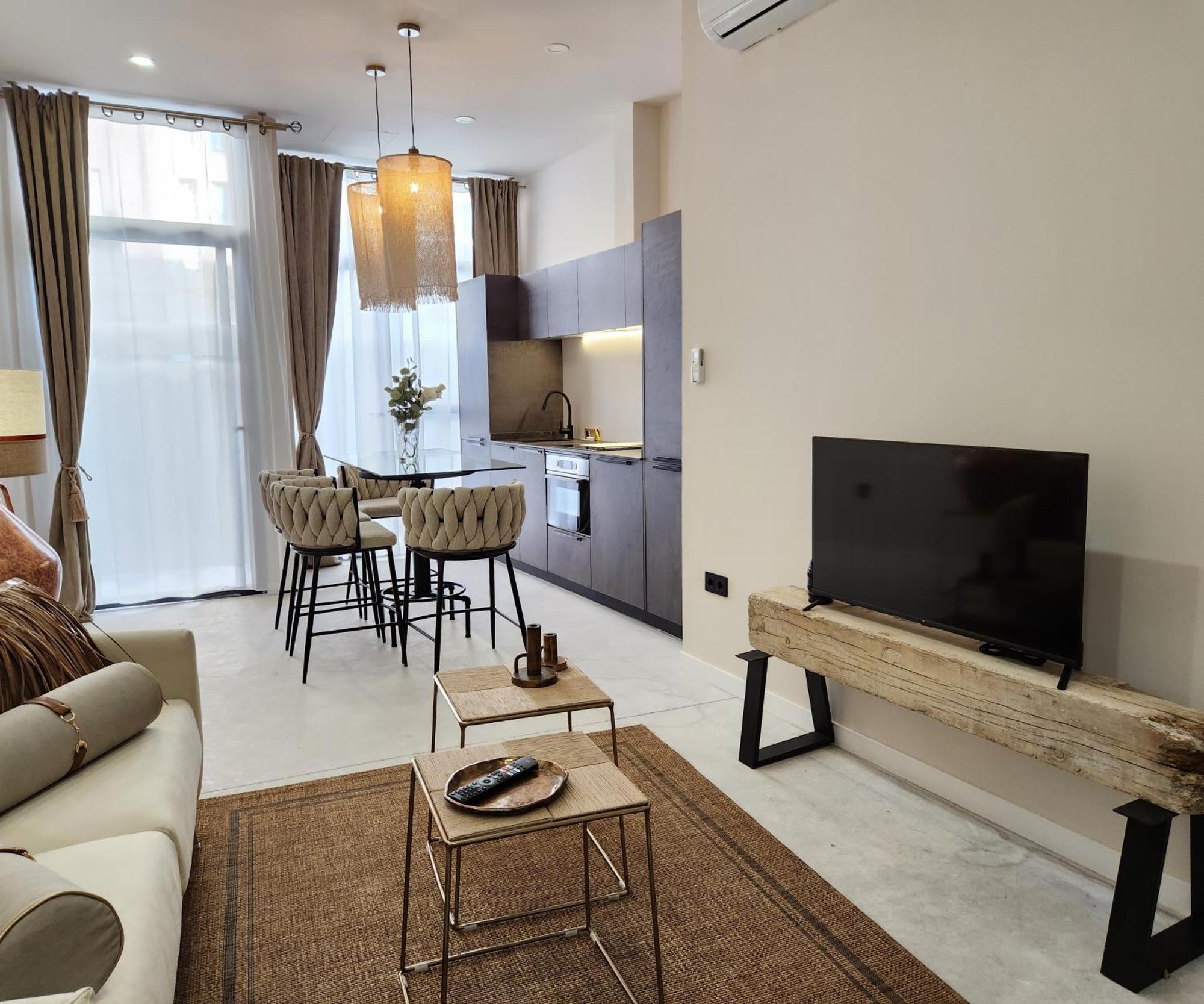 Studio Huerta Valencia Mid-Term ภายนอก รูปภาพ