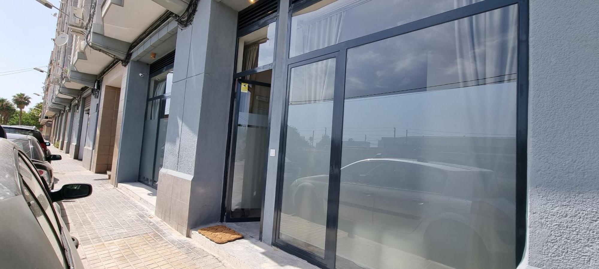 Studio Huerta Valencia Mid-Term ภายนอก รูปภาพ